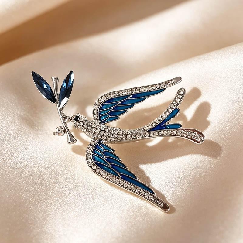 Full-diamond Swallow Brooch - High-end, Exquisite, Luxurious, Pleated Blouse Accessory, Waist-closure Pin