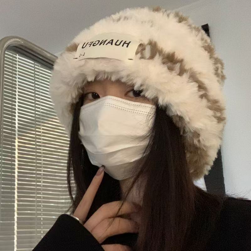 Милая шерстяная шапка с мишкой женская зимняя плюшевая теплая пушистая осенне-зимняя шапка вязаная для большого обхвата головы