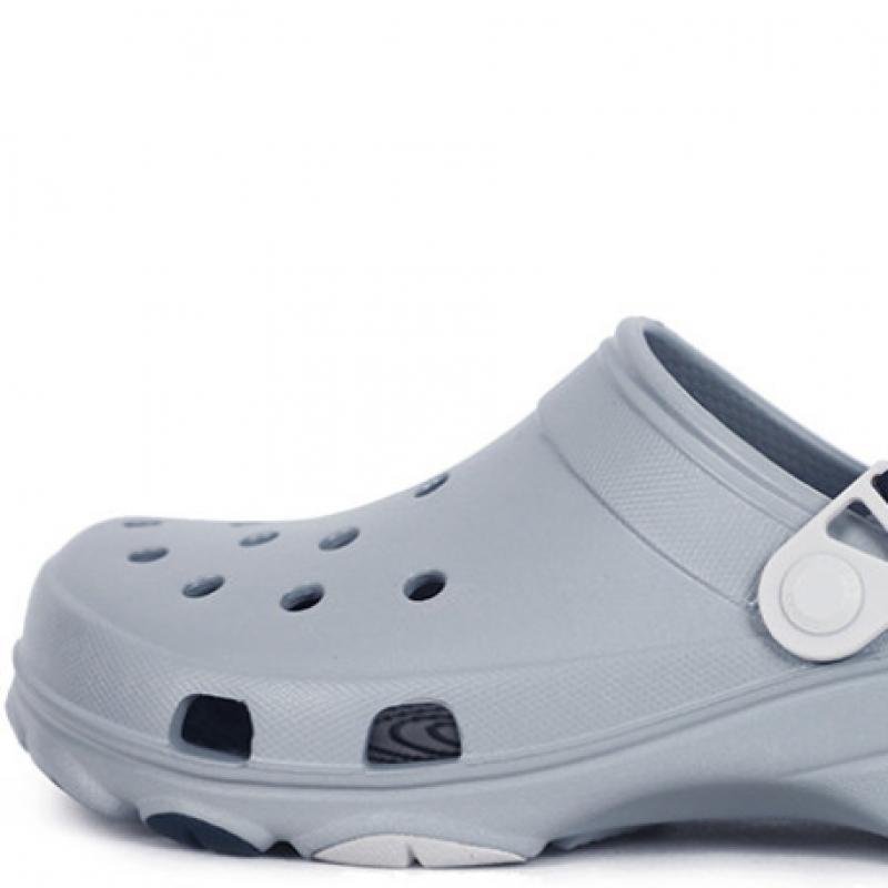 Crocs Сандалии Aquashoes Classic All Terrain Clogs светло-серые