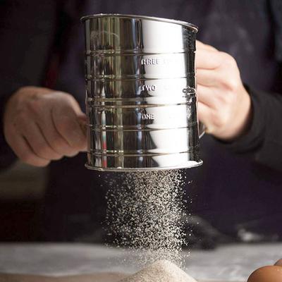 Полуавтоматическое ручное сито для муки, ручное сито из нержавеющей стали, градуированное наклонное сито для муки, кухонный гаджет