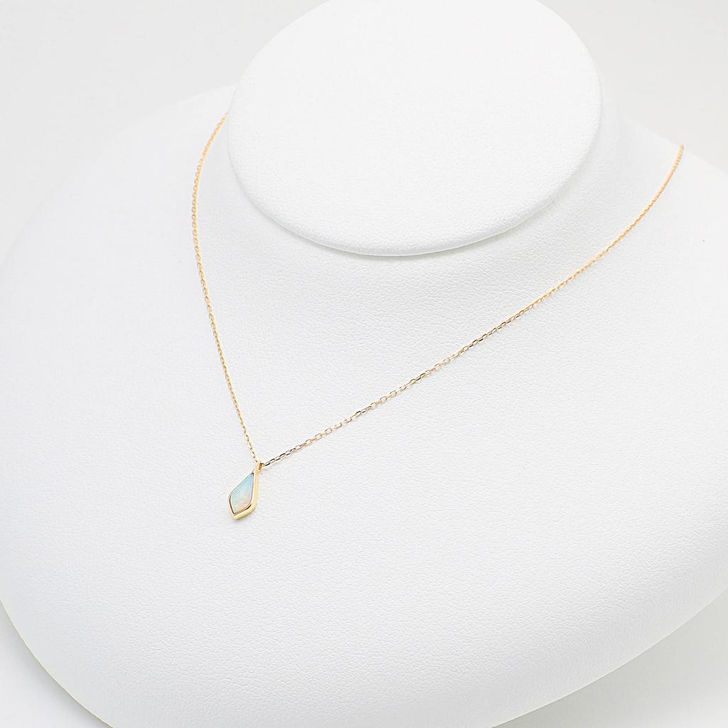 Estelle October Birthstone Opal K10 Yellow Gold Necklace 0452-6176-0019-0000