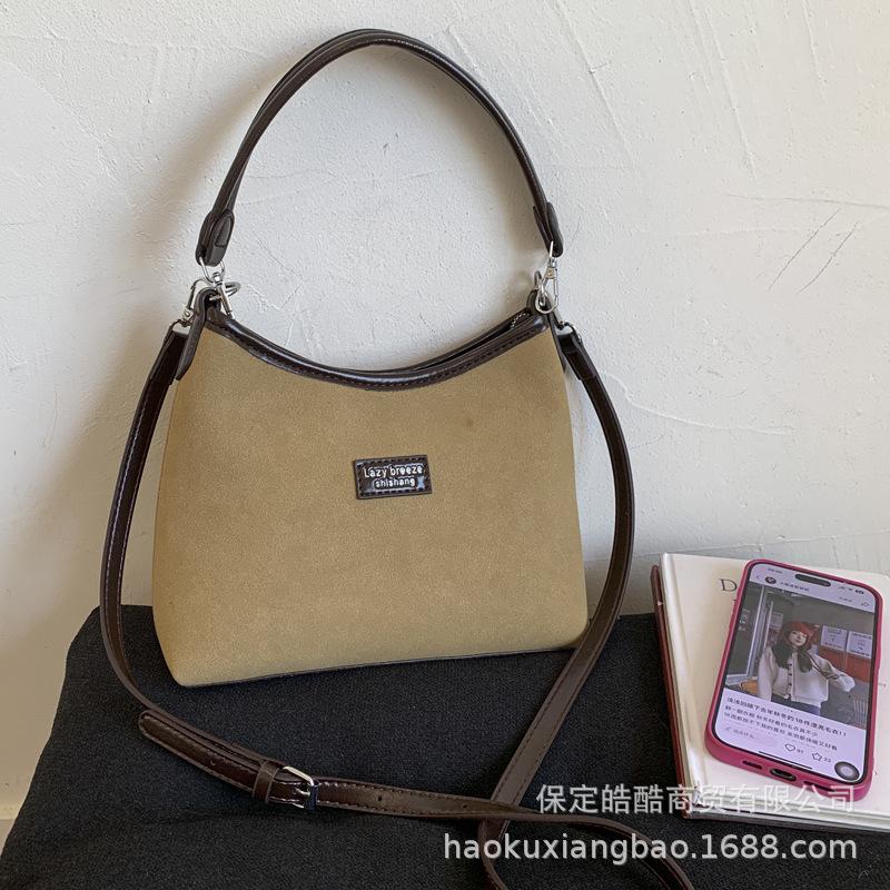 Матовая ретро сумка женская большой вместимости 2025 новая осенне-зимняя повседневная сумка-мессенджер нишевая на плечо подмышку сумка-ведро