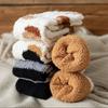 4 пары Зимние носки из кораллового флиса с принтом кошачьих лапок для женщин и мужчин, теплые полосатые носки средней длины, домашние напольные носки для сна