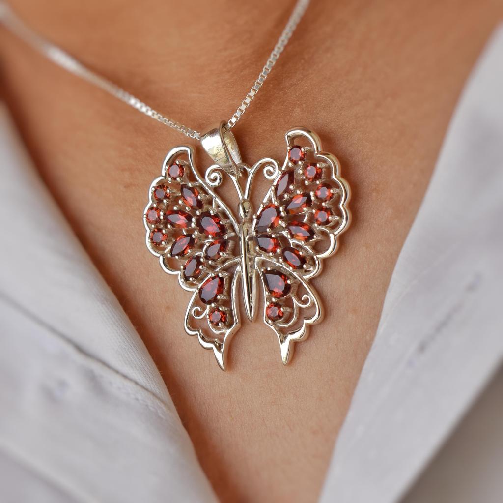 Подвеска-шарм в виде бабочки из натурального граната, ювелирное изделие из серебра 925 пробы, красная бабочка, подарок для нее
