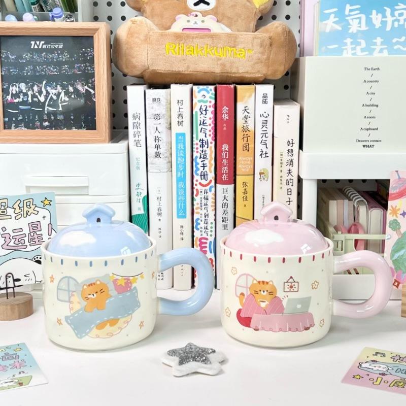 Милая мультяшная керамическая кружка с крышкой для пары, для мальчика и девочки, офисная кружка для питья, подарок на день рождения