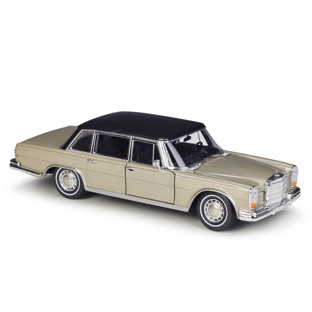Новый продукт 1/24 1963 Mercedes Benz 600 Седан Симуляция Сплав Модель Автомобиля Игрушка Коллекция Дисплей Украшение Подарки для Мальчиков и Девочек