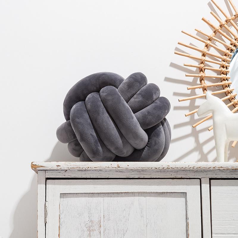 Три акции узел плюшевый мяч дизайн круглая декоративная подушка поясница спинка подушки домашний диван кровать украшения куклы игрушки для детей