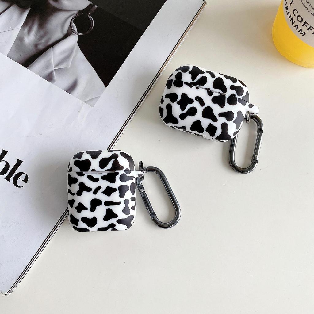 High-End Cow Pattern Protective Case for AirPods 4