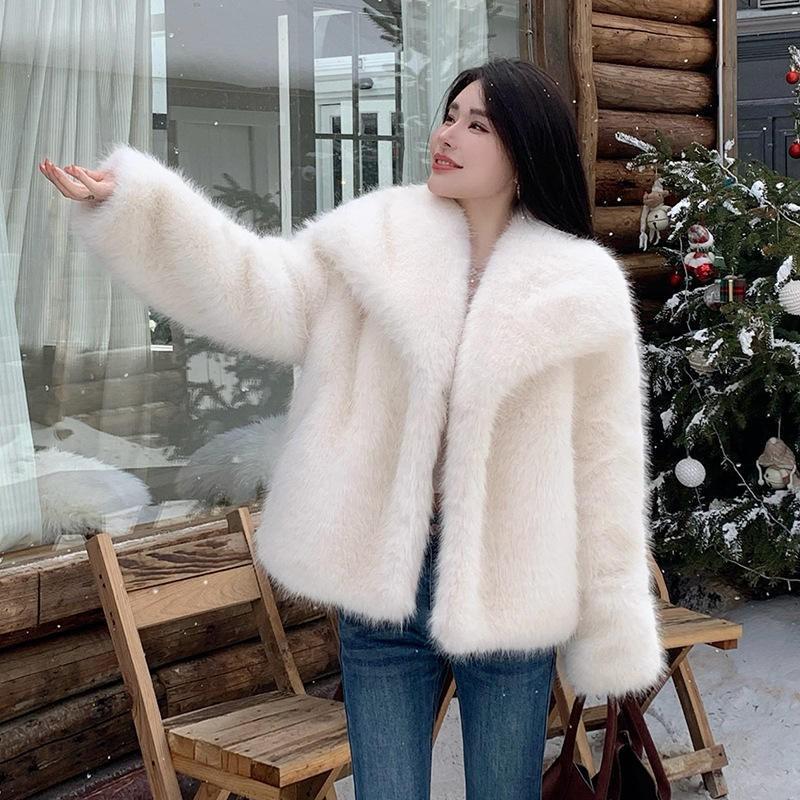 Womens Faux Fur Coat 2025 Fall Turn-Down Collar Thick Fashion Casual Outerwear