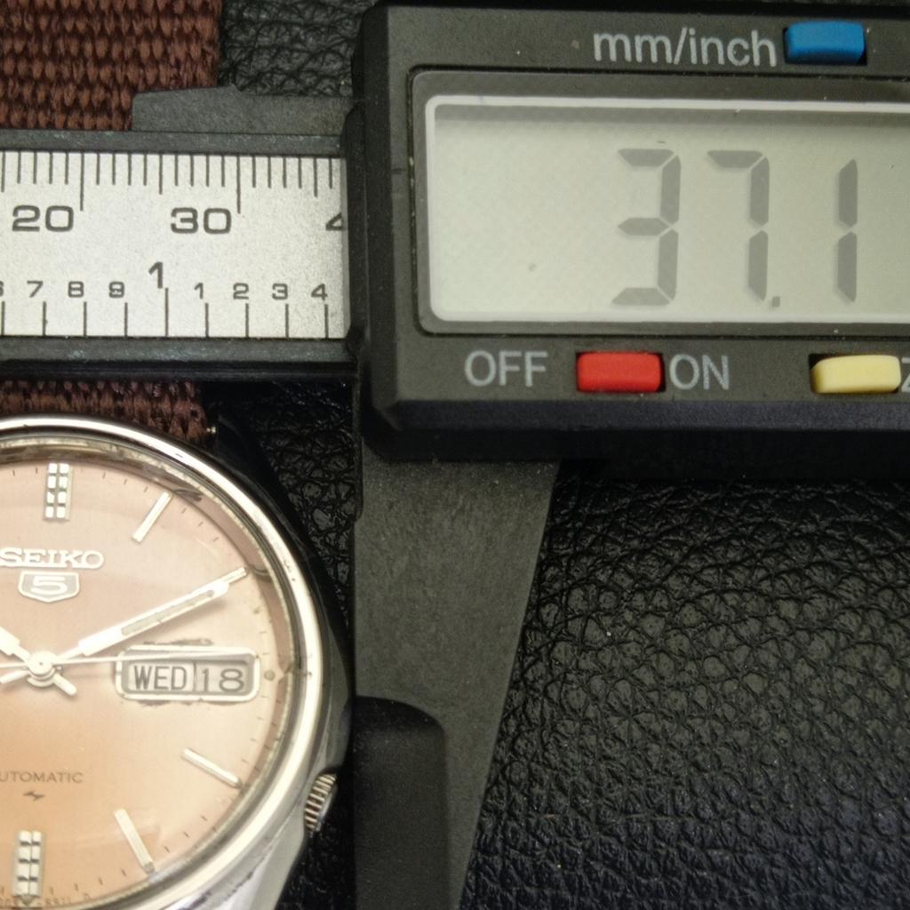 АВТОМАТИЧЕСКИЕ ВИНТАЖНЫЕ ЧАСЫ SEIKO 5 ЯПОНИЯ 7009A МУЖСКИЕ ОРИГИНАЛЬНЫЙ ЦИФЕРБЛАТ a702114-5