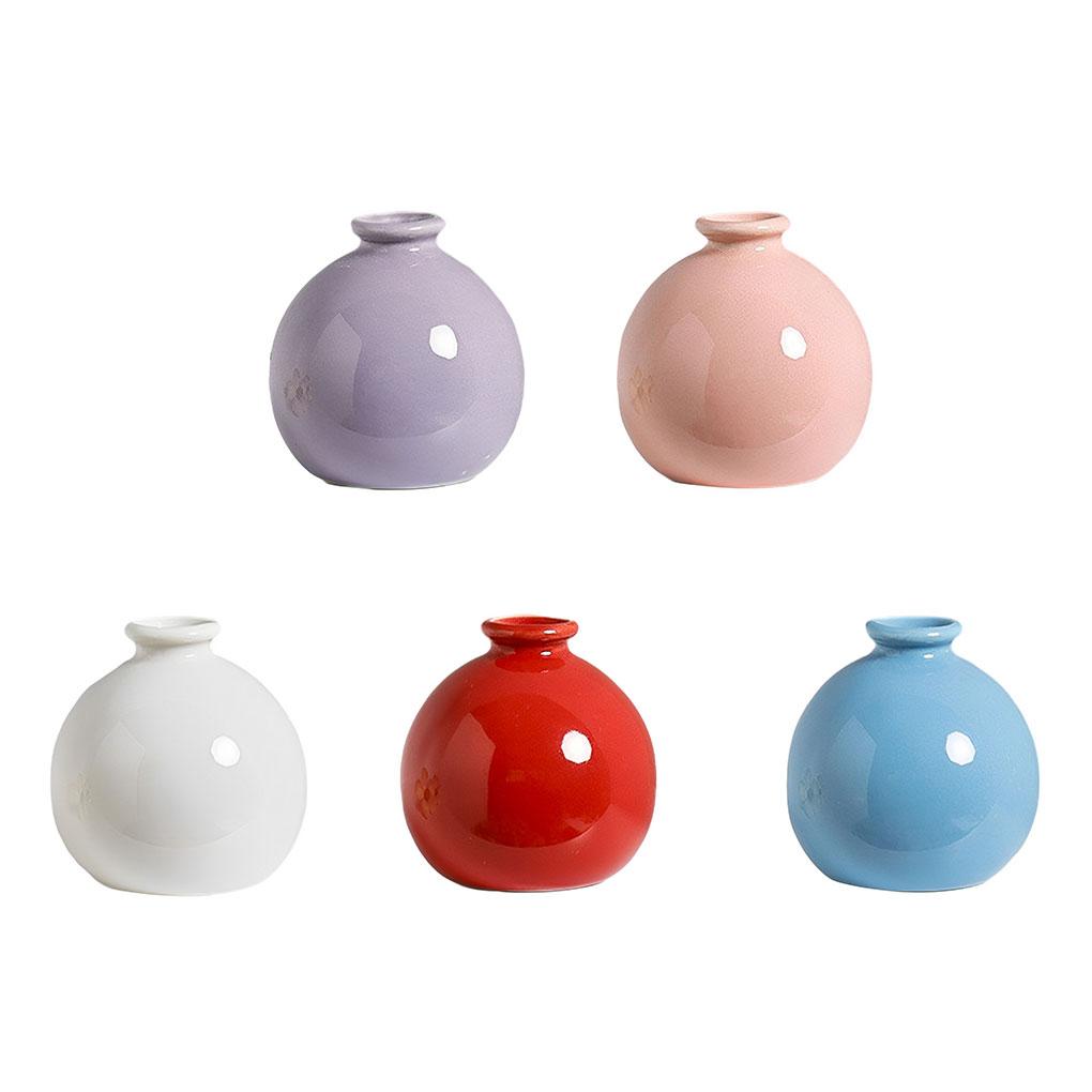 Изысканное ремесло - прочная керамическая ваза для домашнего декора, офиса и подарков. Широкое применение. Яркий цвет, простые плавные линии.