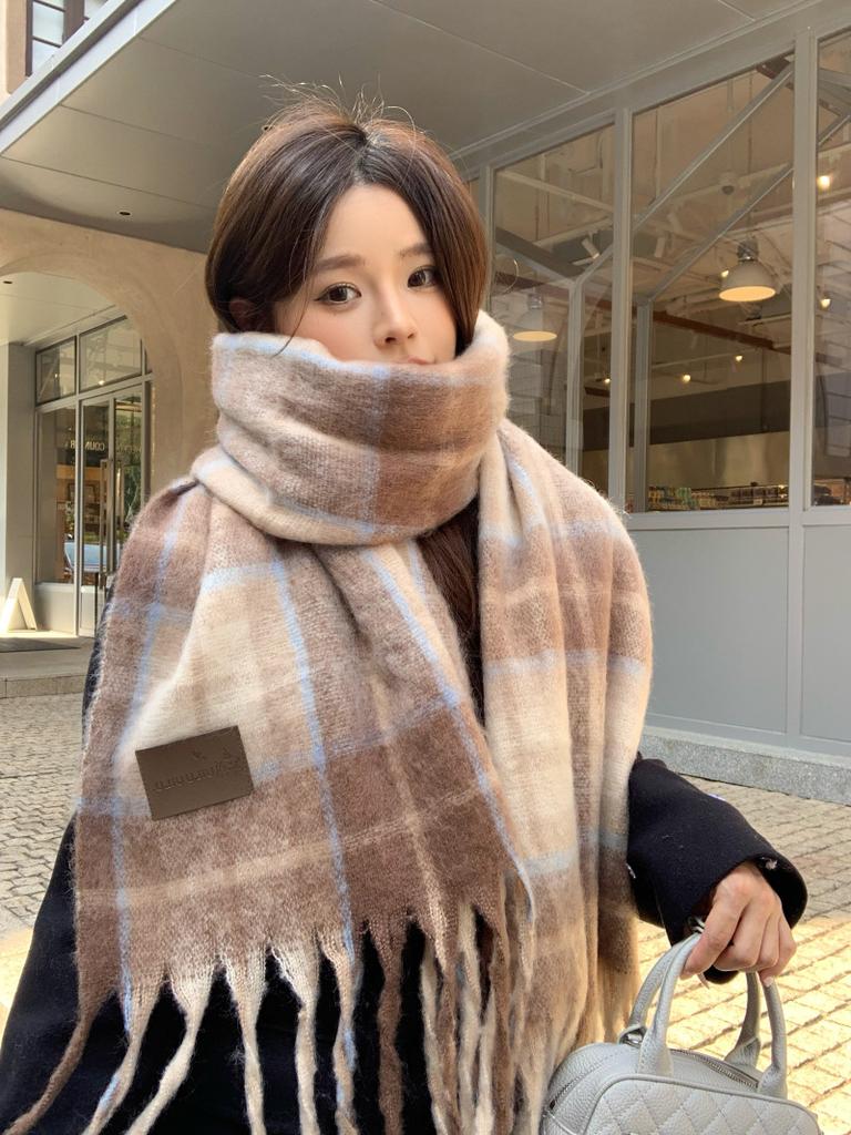Red scarf women's winter Korean atmosphere 2025 new plaid couple warm thickened shawl scarf neck protection