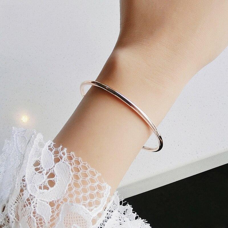 Fashionable Stainless Steel 3 Mm Simple Rose Gold Fashion Luxury Bracelets Glaze Bracelets for Women Couple Jewelry