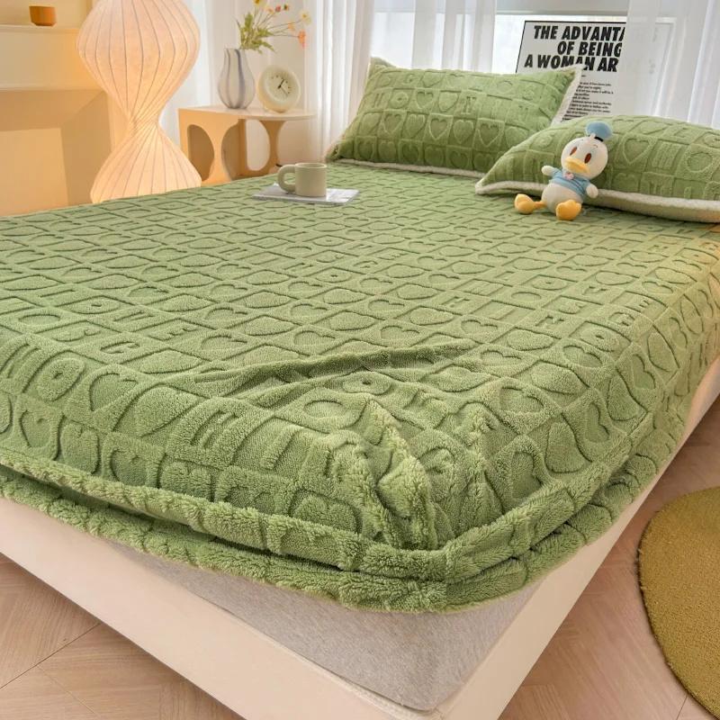 2025 Plush Bed Sheet Bed Linen Sheet Velvet Bedsheet 3D Letter Love Mattress Cover Adjustable Elastic Fitted Sheet