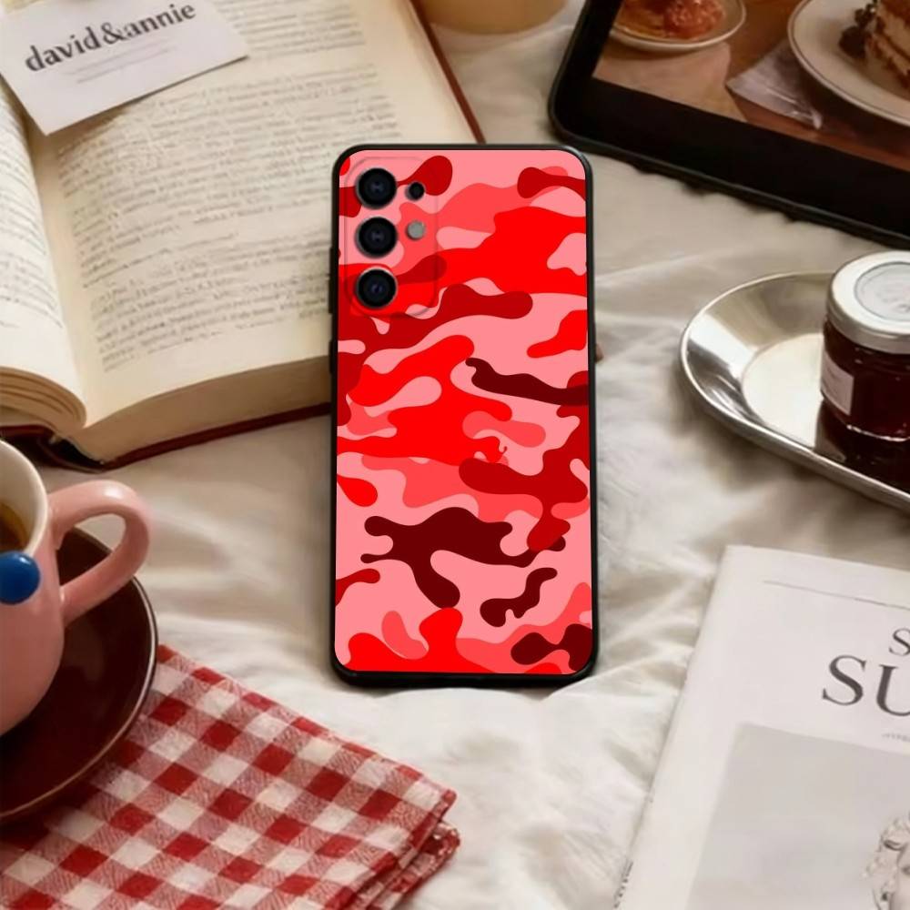 Bright Camouflage Pattern Phone Case Soft black For Samsung S25,S24,S21,S22,S23,S30,Ultra,S20,Plus,Fe,Lite