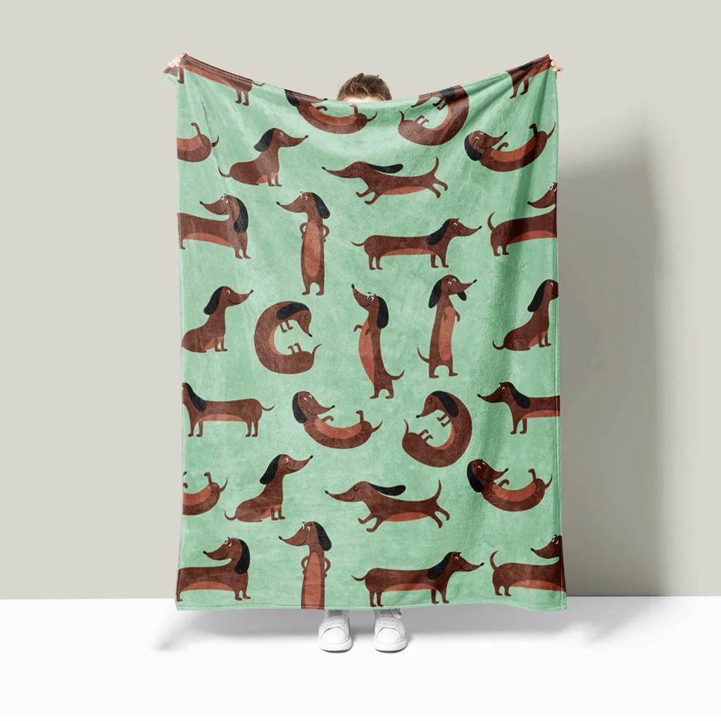 1 piece of double-sided flannel dog blanket, digital printed sofa air conditioning cover blanket for sausages, dogs, and dogs