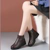 Soft Leather Women's Boots Fleece Thickened Flat Bottom Middle Old Mother Women's Cotton Shoes Soft Leather Plush Fashion Boots Women