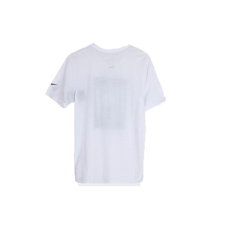 Nike T Shirts Men's Crew Neck Moderate Straight Fit 857900-100