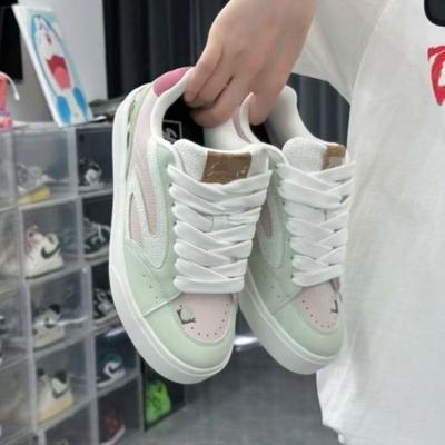 Оригинальные нишевые кеды женские осенние новые на толстой подошве универсальные спортивные и для отдыха маленькие белые кеды тренд