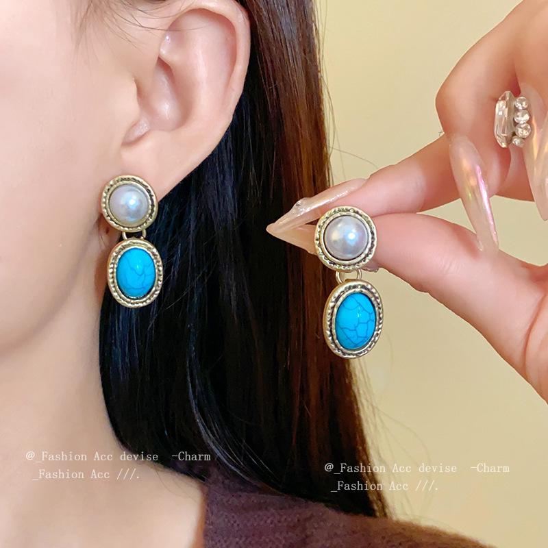 French Oval Lace Pearl Necklace - Retro Court Style Fashion Clavicle Chain