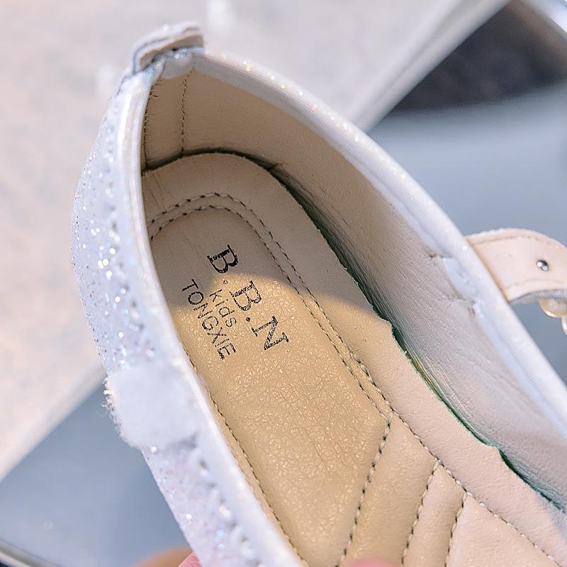 Autumn 2025 Korean Style Glossy Princess Girls' Closed-Toe Soft Sole Shoes for Stage Performance