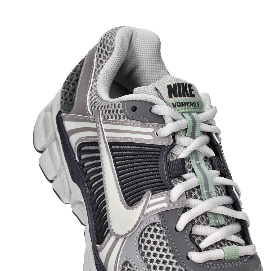 Nike Air Zoom Vomero 5 Cobblestone Женские кроссовки Серые Light-Bone FB8825-001