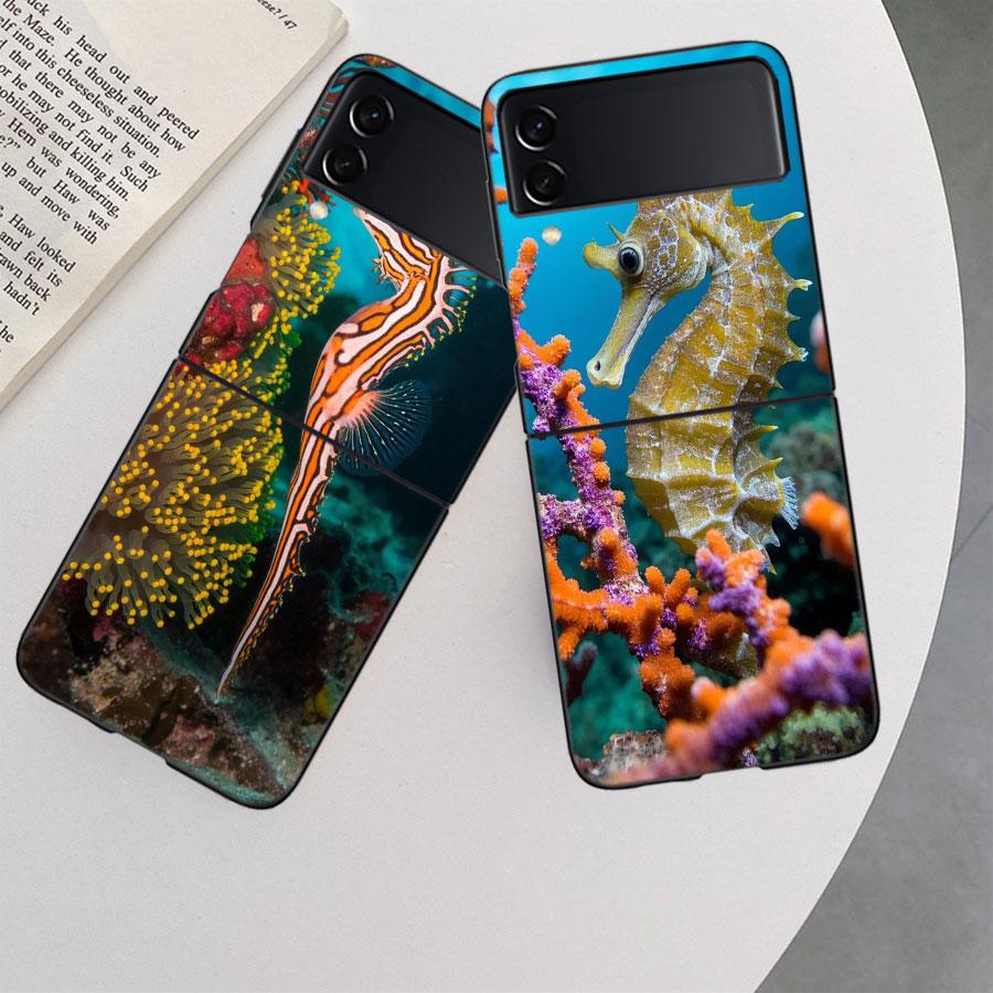 Seahorse Underwater Fantasy Case For Samsung Z Flip 6 5G Galaxy Z Flip 5 4 3 5G Black Hard Cell Phone Cover Luxury PC Shell Coqu