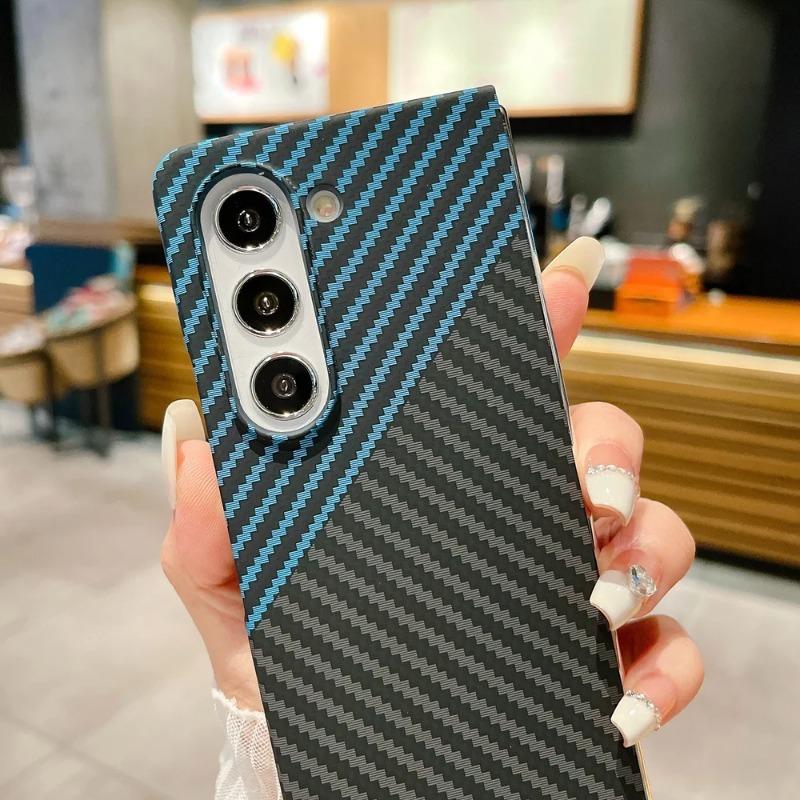 Тонкий чехол для телефона с узором из углеродного волокна для Samsung Galaxy Z Fold 7 6 5 4 3 Жесткая крышка из ПК