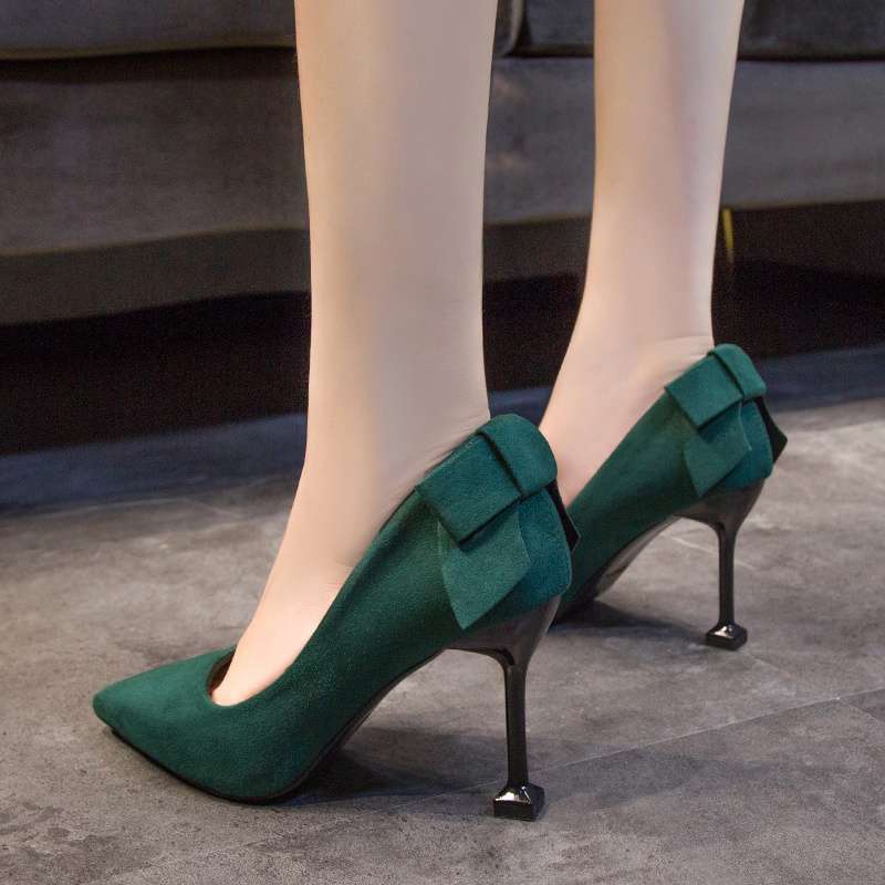 Красные замшевые свадебные туфли женские каблук бант высокие каблуки сказочный стиль с Xiuhe свадебные туфли зеленые туфли