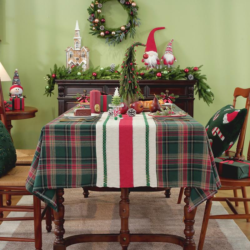 25 Custom-Dyed Polyester-Cotton Festive Christmas Red Grid Gold Silk Decorative Fringed Coffee Table Tablecloth Dining Table Cloth