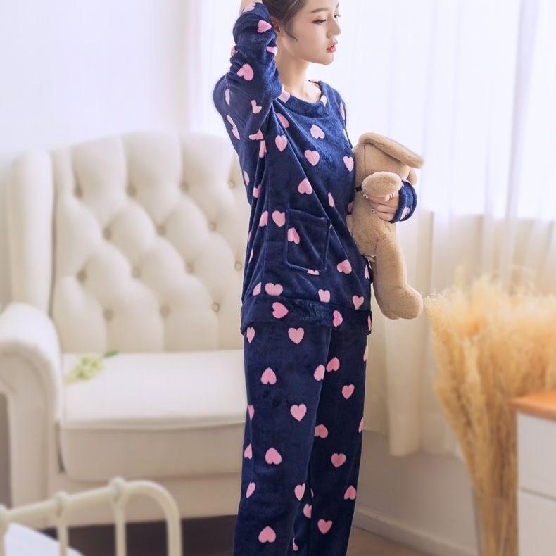 Осенне-зимние фланелевые теплые женские пижамные комплекты с длинным рукавом, женская одежда для сна, персиковый комплект из двух предметов, пижама в полоску из бархата кораллового цвета, домашняя одежда