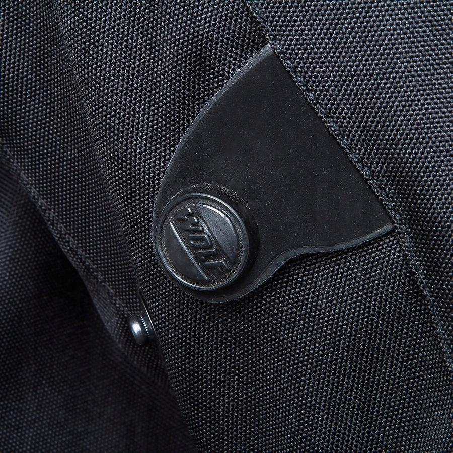 WOLF TEXTILE JACKET BLADE