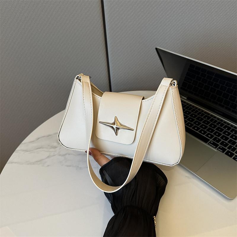 Trendy Black Pu Crossbody Bag For Women Fashionable Everyday Use Simple Design