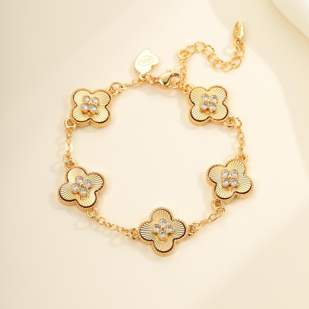 Fashionable Clover Bracelet Hand String Copper Gold Plated Lucky Flower Micro Inlaid Zircon Exquisite Hand Jewelry