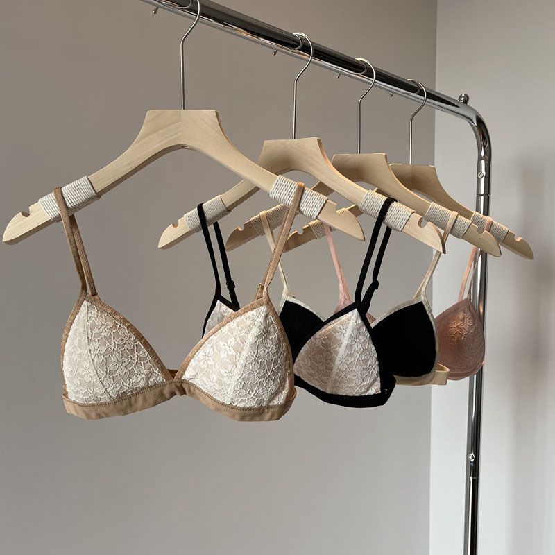 Треугольные трусики для женщин Беспроводной ультратонкий бюстгальтер с треугольной чашкой