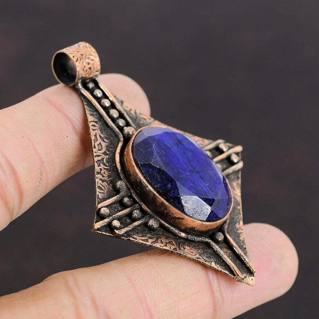 Подвеска с граненым синим сапфиром, подвеска из меди, подвеска ручной работы, этнические украшения, подвеска из драгоценных камней, подвеска из меди, дизайнерская подвеска, подарки для него