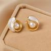 French natural pearl earrings light luxury high-end temperament niche simple and unique versatile exquisite stud earrings women