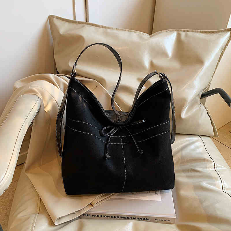 Ретро замшевые женские сумки большой емкости повседневная однотонная сумка через плечо с кросс-боди новая дуга маятниковая