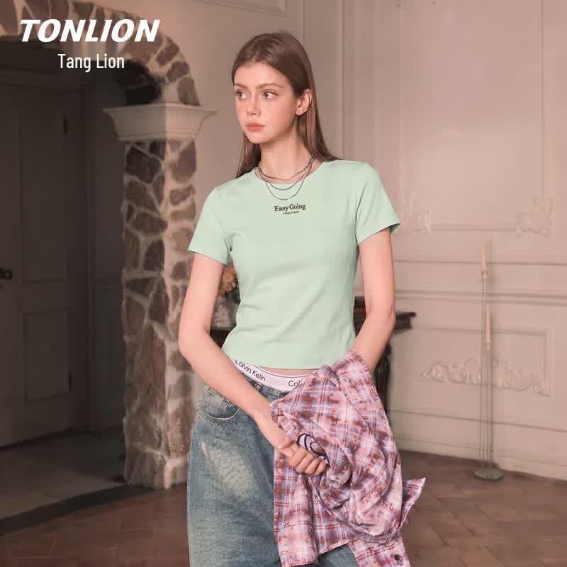 Женская приталенная футболка TonLion с коротким рукавом