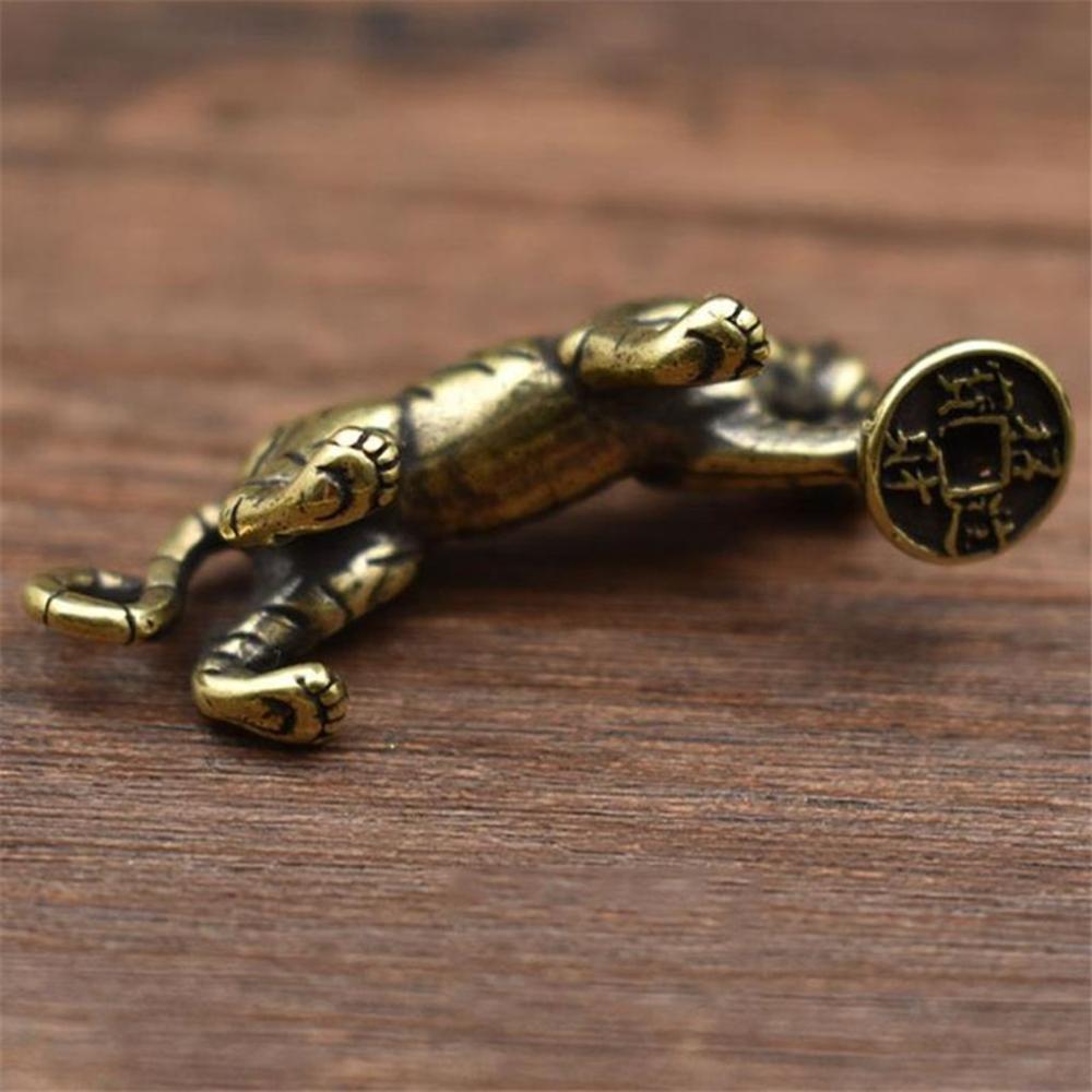 Animal Sculpture for Home,Office,Car Key Chain Diy Desktop Decor Ornaments Crafts Tiger Figurine