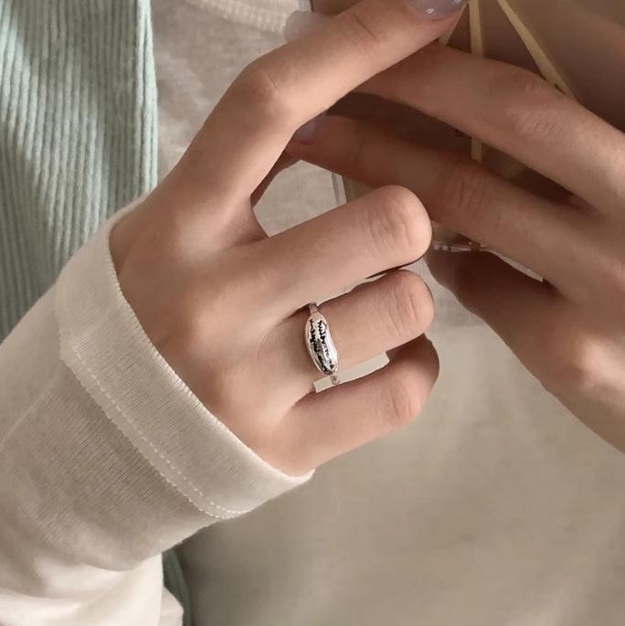 Korean-Style Open Pearl Ring: Retro, Light Luxury Design