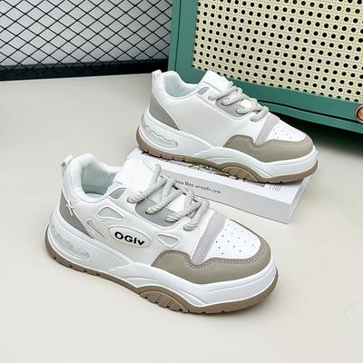 Туфли. Женские новые белые туфли на толстой подошве. Повседневная обувь в стиле ретро.