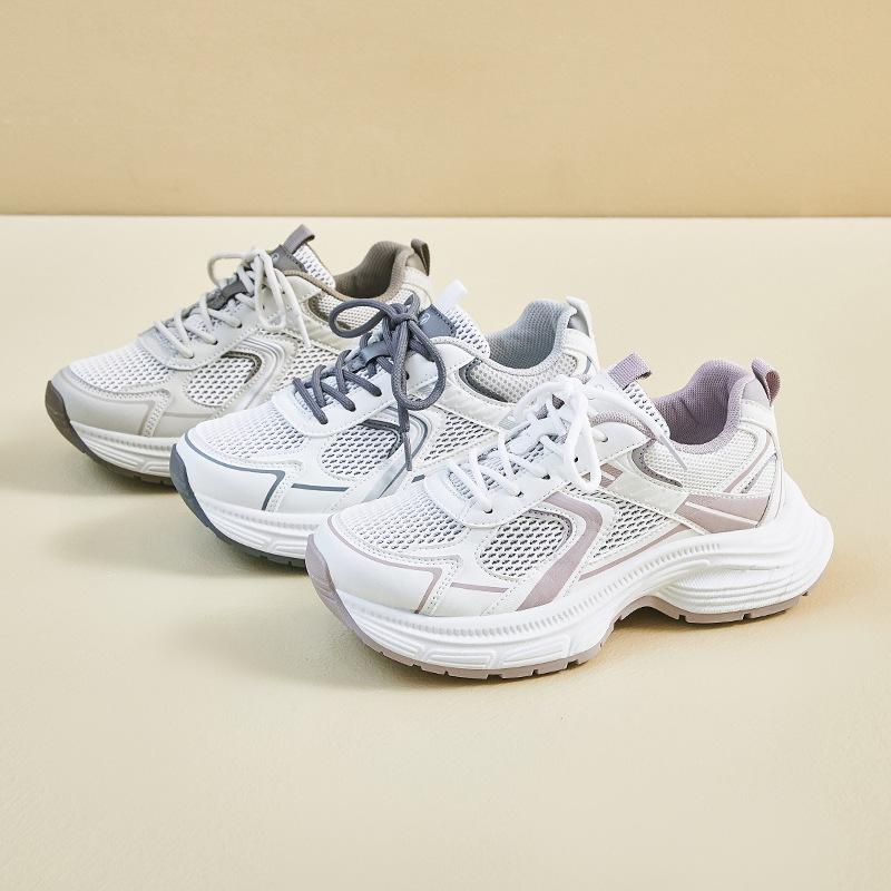 Новые кроссовки для женщин на лето, студенческие, спортивные и для отдыха, уличная фотография, сетчатые, дышащие и с увеличением роста