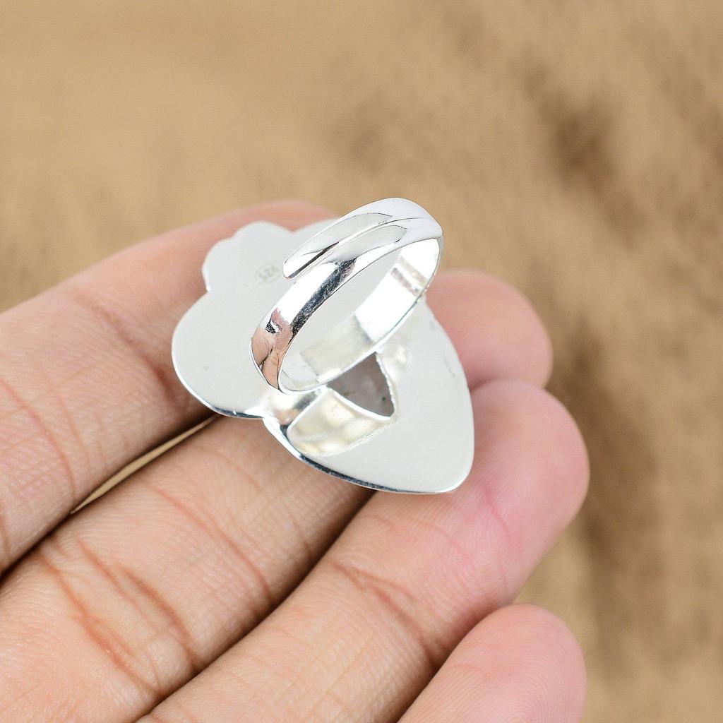 Распродажа ко Дню матери Кольцо-обещание с камнем лунный камень-радуга в виде цветка Ювелирное изделие из серебра 925 пробы