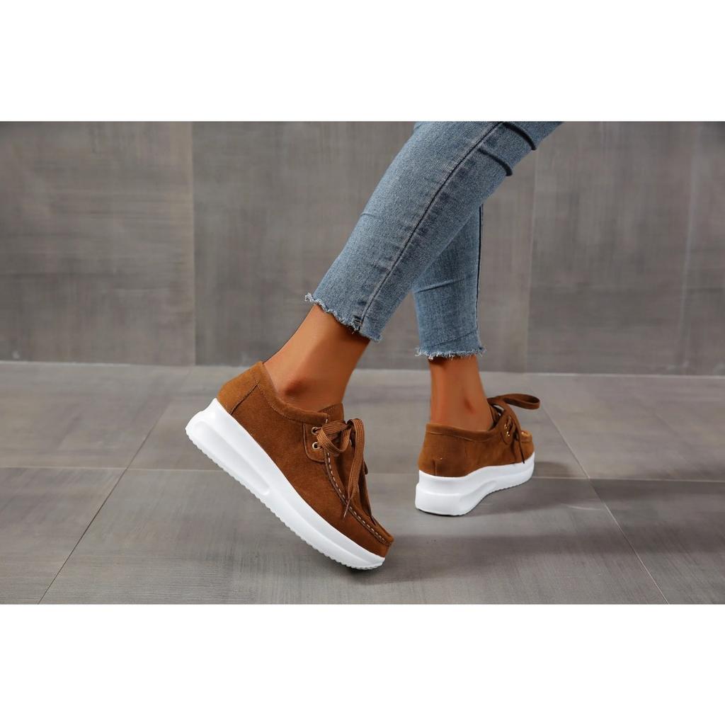 Новые массивные кроссовки женские однотонные с толстой подошвой на шнуровке для ходьбы женские дышащие нескользящие туфли на платформе