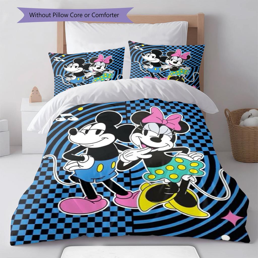 A Sweet and Cool Glittery Minnie Mouse Themed Bedding Set Is The Perfect Choice To Decorate Child's Bedroom Comfortable and Warm