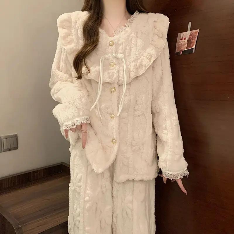 Зимняя утепленная фланелевая пижама с длинными рукавами для женщин в корейском стиле, симпатичная кружевная коралловая бархатная пижама, домашняя одежда