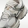 Nike V5 RNR Sail Light Orewood Brown (Women's)