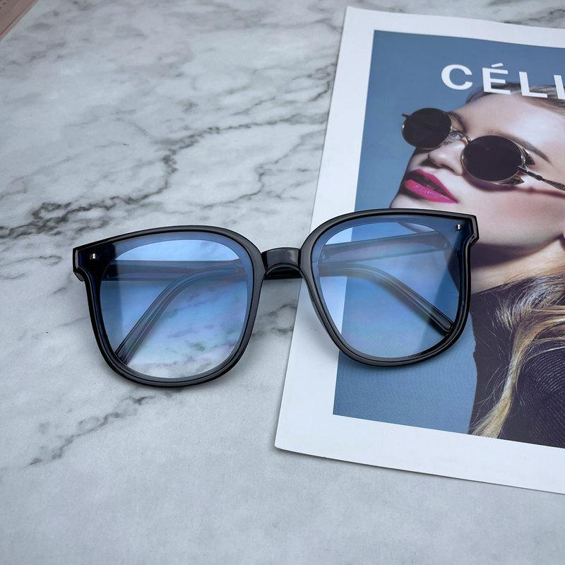 New Women's Fashion Folding Sunglasses Women's Brand Designer Glasses Oval Glasses Lady Retro Sun Glasses UV400 Eyewear