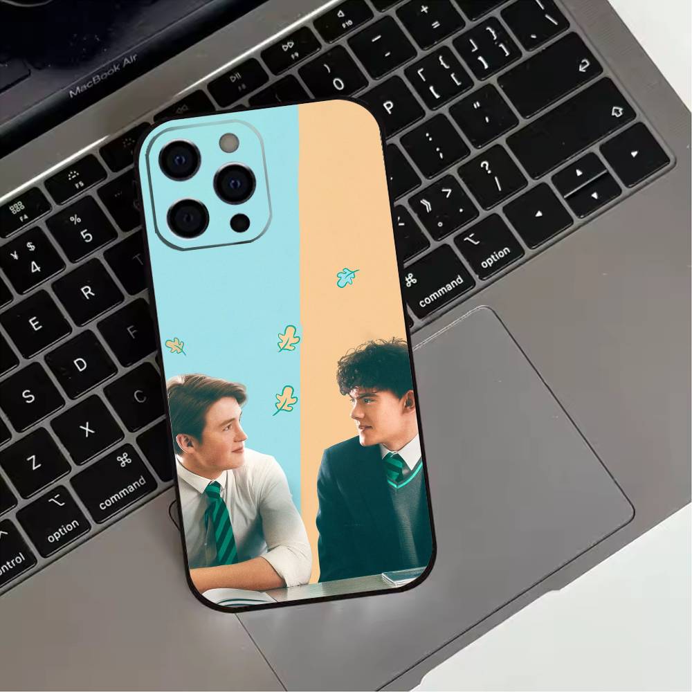 W-Warm New H-Heartstopper Movie Phone Case For iPhone 17,16,15,14,13,12,11 Plus,Pro Max,XS,Soft Silicone Black Cover